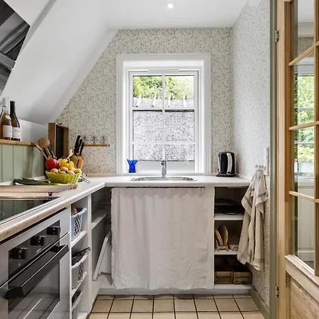 2 Bedroom Pet Friendly In Sydals Holiday home