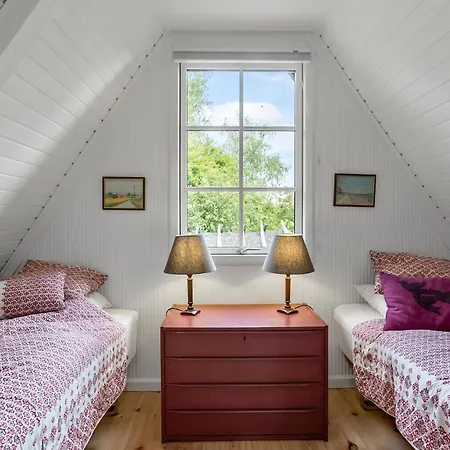 2 Bedroom Pet Friendly In Sydals Holiday home